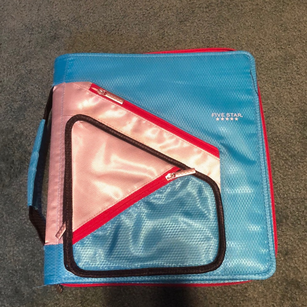 Mead Five Star 1 1/2 Inch Zipper Binder